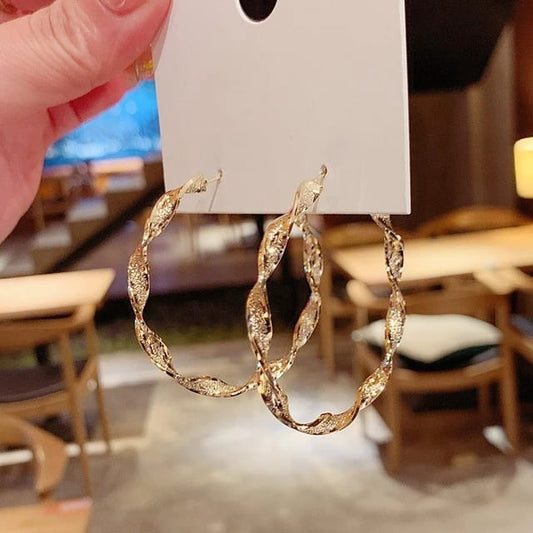 Korean Hoops - Twisted Rings